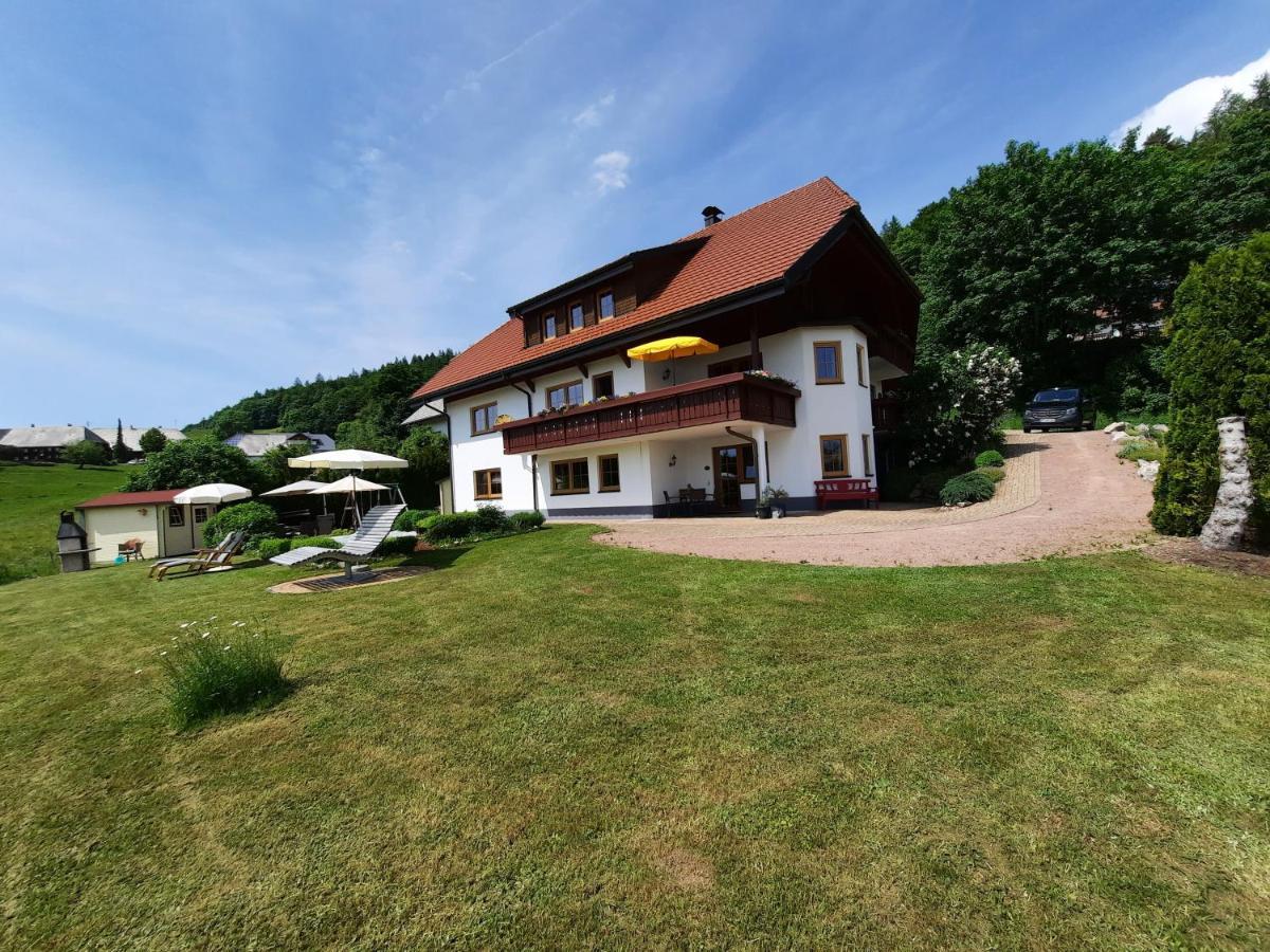 Hubertus Lodge Ibach 外观 照片