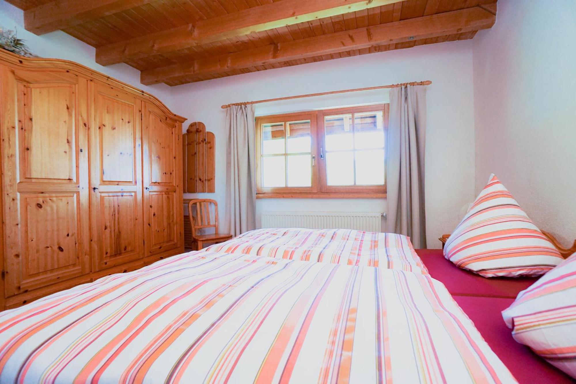 Hubertus Lodge Ibach 客房 照片